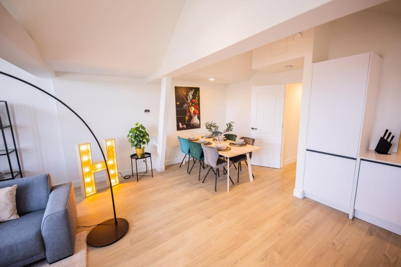 Happily 2 Bedroom Serviced Apartment 75M2 -Nb306H- Rotterdam Bagian luar foto