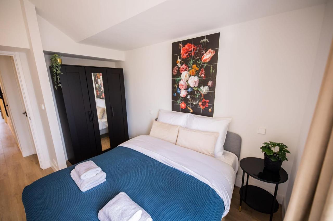 Happily 2 Bedroom Serviced Apartment 75M2 -Nb306H- Rotterdam Bagian luar foto